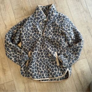 Abercrombie and Fitch Soft A&F Collection Pull Over Medium